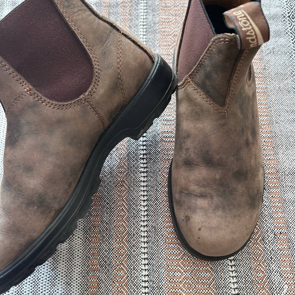 Blundstone Brown Leather Chelsea Ankle Boots - Picture 2 of 6
